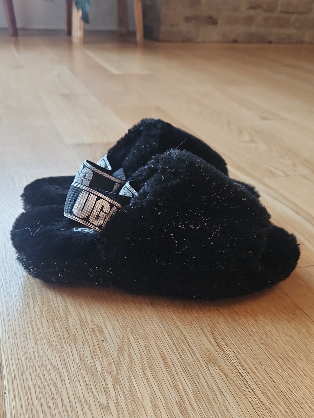 NWT! UGG Black Fluff Yeah Slide Slippers